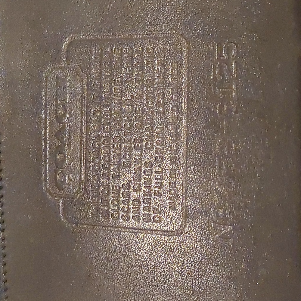Vintage Coach Bag with brass feet - Picture 5 of 7
